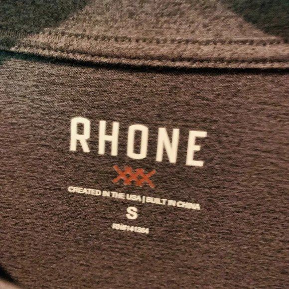 BRAND NEW Rhone Reign Long Sleeve Performance T-Shirt Men's Small - Picture 2 of 6